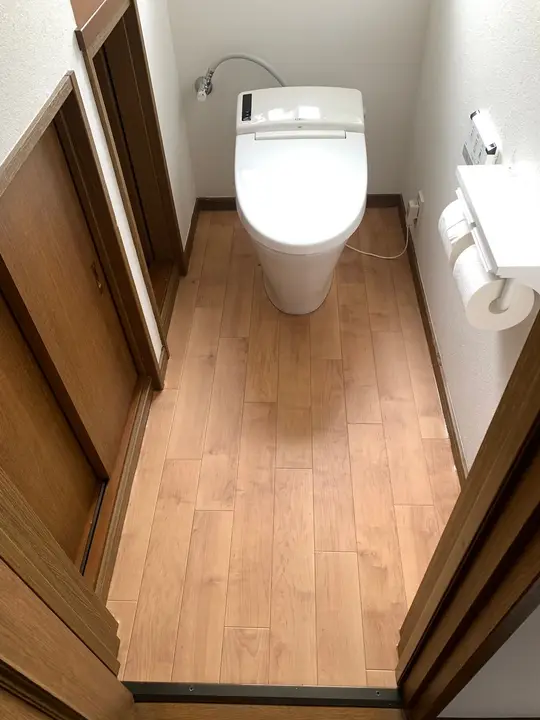 張り替えたトイレの床
